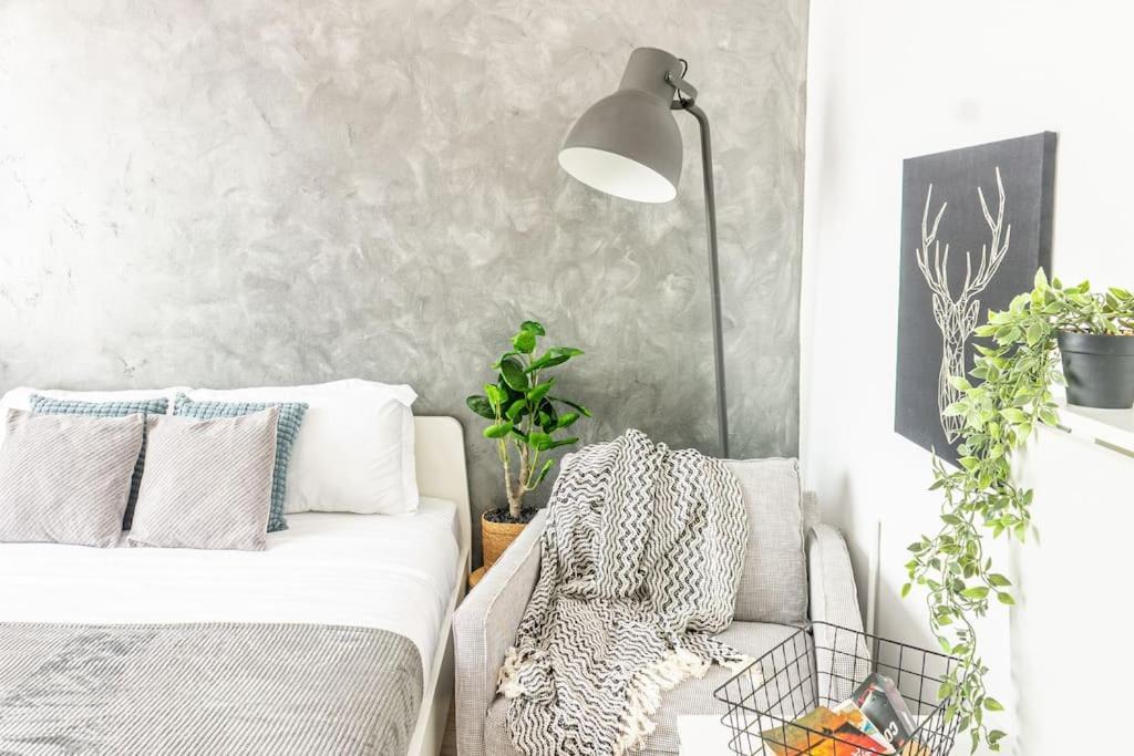 Cosy Nest M&N Condos Бухарест Екстер'єр фото