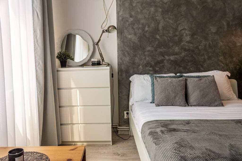 Cosy Nest M&N Condos Бухарест Екстер'єр фото