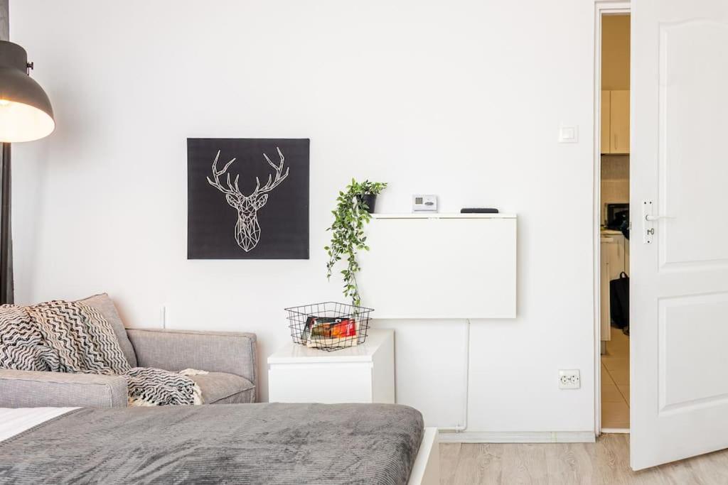 Cosy Nest M&N Condos Бухарест Екстер'єр фото